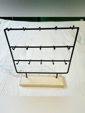 Black Metal Jewelry Display Rack